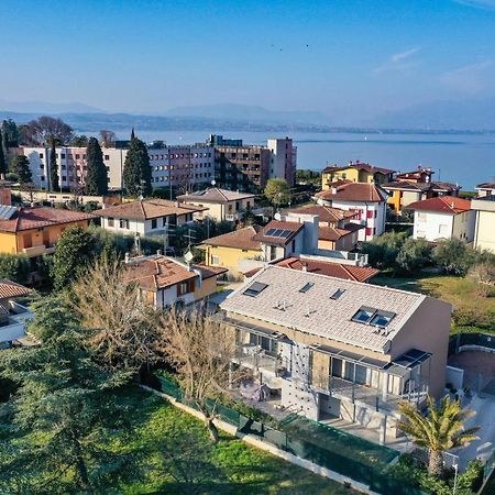 Rio Beach Apartment Дезенцано-дель-Гарда Экстерьер фото