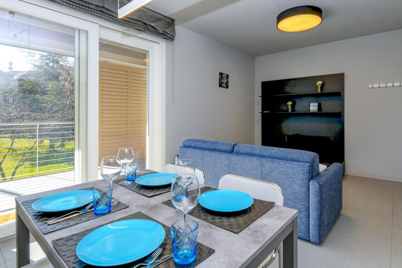 Rio Beach Apartment Дезенцано-дель-Гарда Экстерьер фото