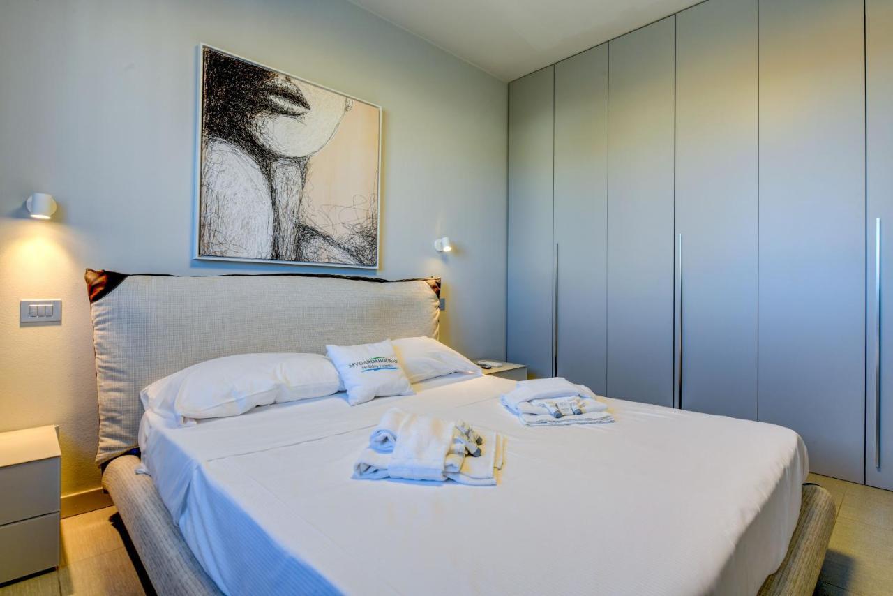 Rio Beach Apartment Дезенцано-дель-Гарда Экстерьер фото