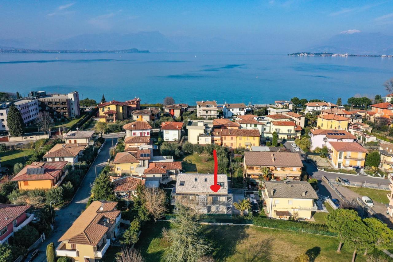 Rio Beach Apartment Дезенцано-дель-Гарда Экстерьер фото